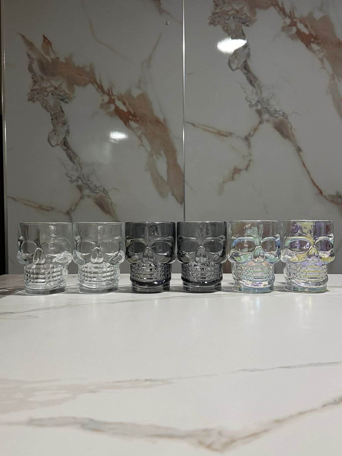 juego x 6 vasos cerveceros de calavera de 500ml colores surtidos