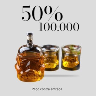 licorera con diseño de starware de 750ml mas 2 vasos whiskeros 3d con el mismo diseño