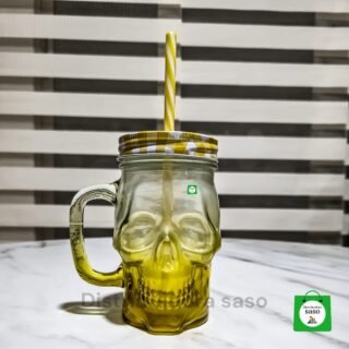 vaso pitillo de cristal con estilo de calavera color amarilla