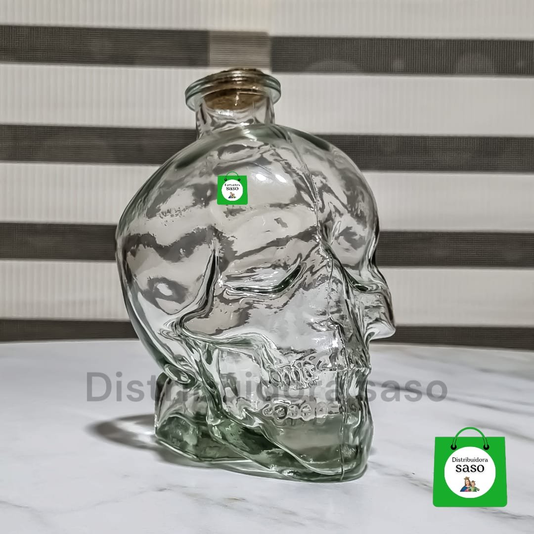 licorera de calavera de 750ml color transparente