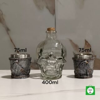 licorera de 400ml calavera mas 2 copas metalicas de aguila