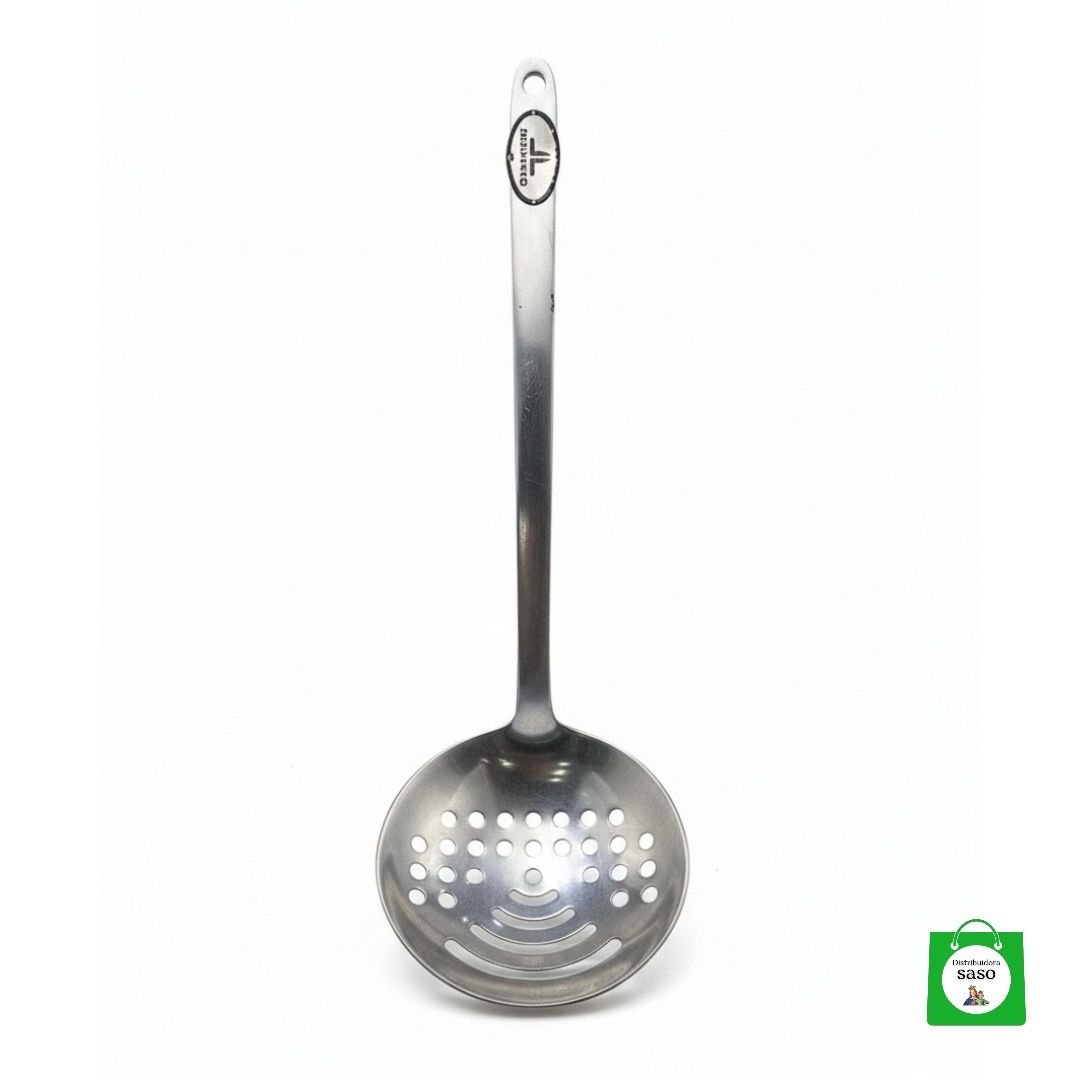 🥄 Espumadera Grande de Aluminio — Duradera y Ligera, Perfecta para Cocinar como un Chef