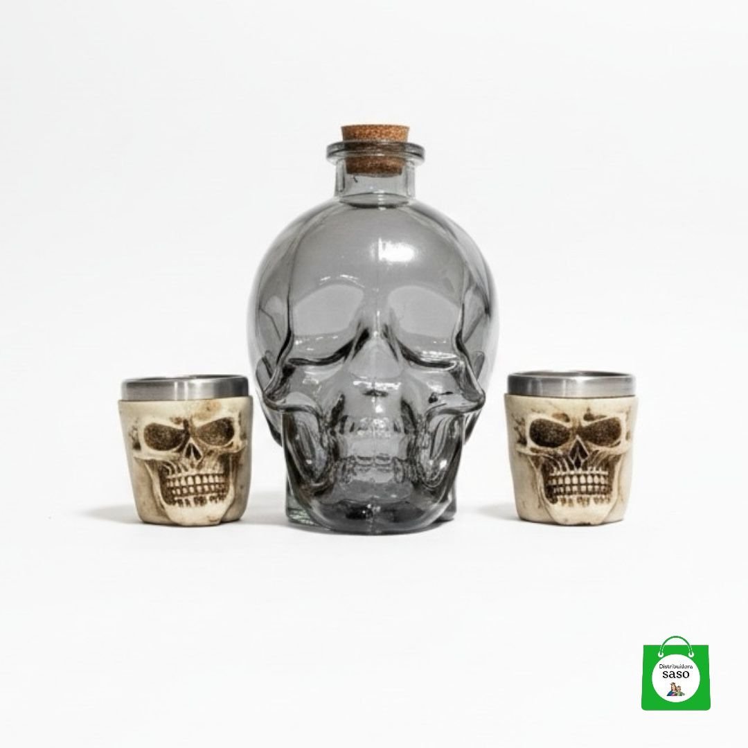 💀 Licorera Calavera Negra 750ml + 2 Copas Calavera — Combo Misterioso para Noches Especiales e Intensas