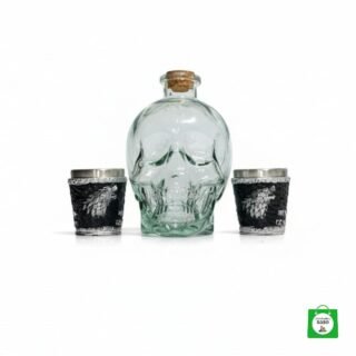 💀 Licorera Calavera Transparente 750ml + 2 Copas Winter Is Coming — Set Épico para Brindar como un Rey